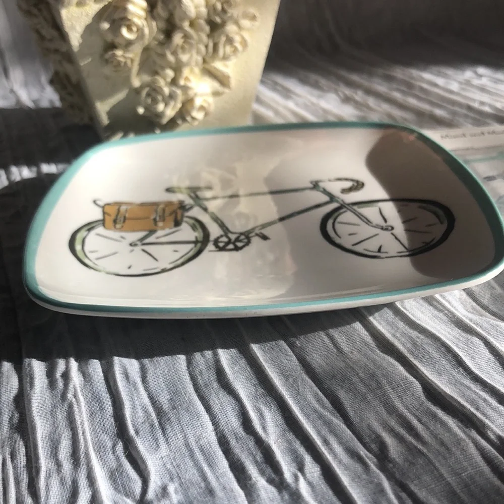 unbranded bicycle themed